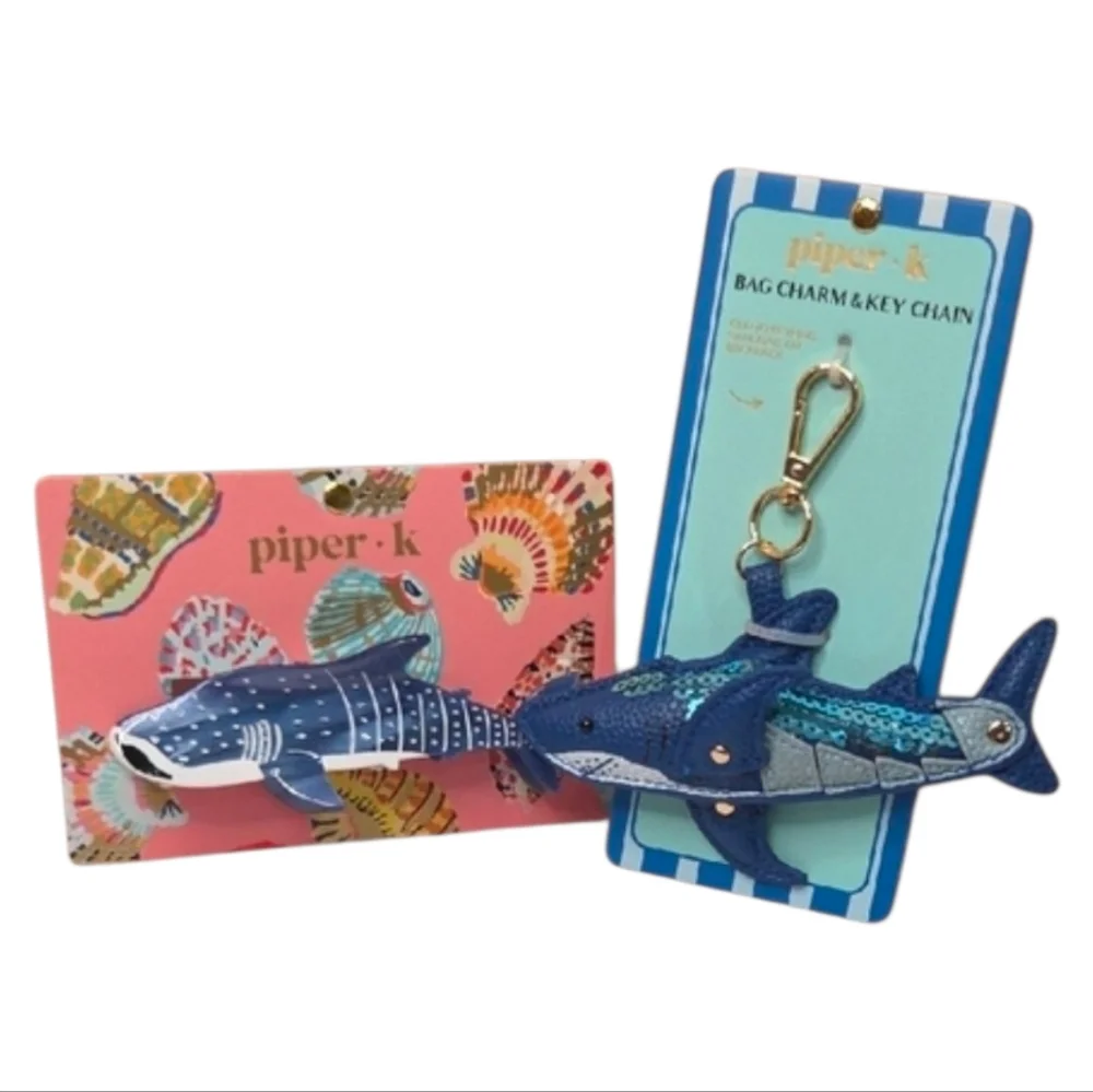💙▪️Piper k ▪️Blue Shark Hair Claw Clip And  Bag Charm Key Chain Bundle Of 2